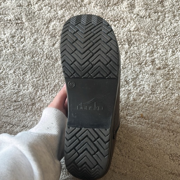 Women’s Dansko Brown Clogs Size 40 - Picture 8 of 9